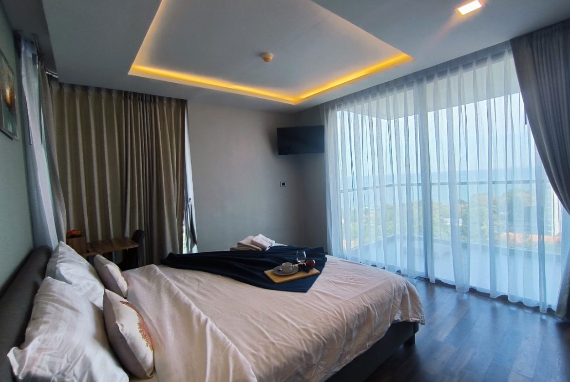 PTC20570_20 The Peak Towers 2br 92sqm 7