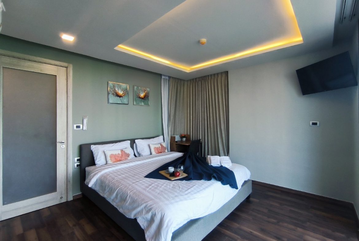 PTC20570_4 The Peak Towers 2br 92sqm 20