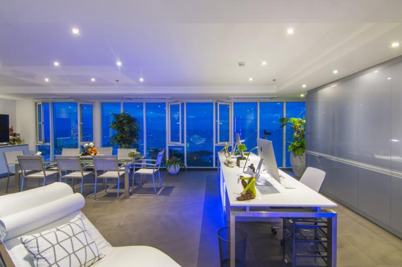 Amari Residences Pattaya 2br 300sqm 8