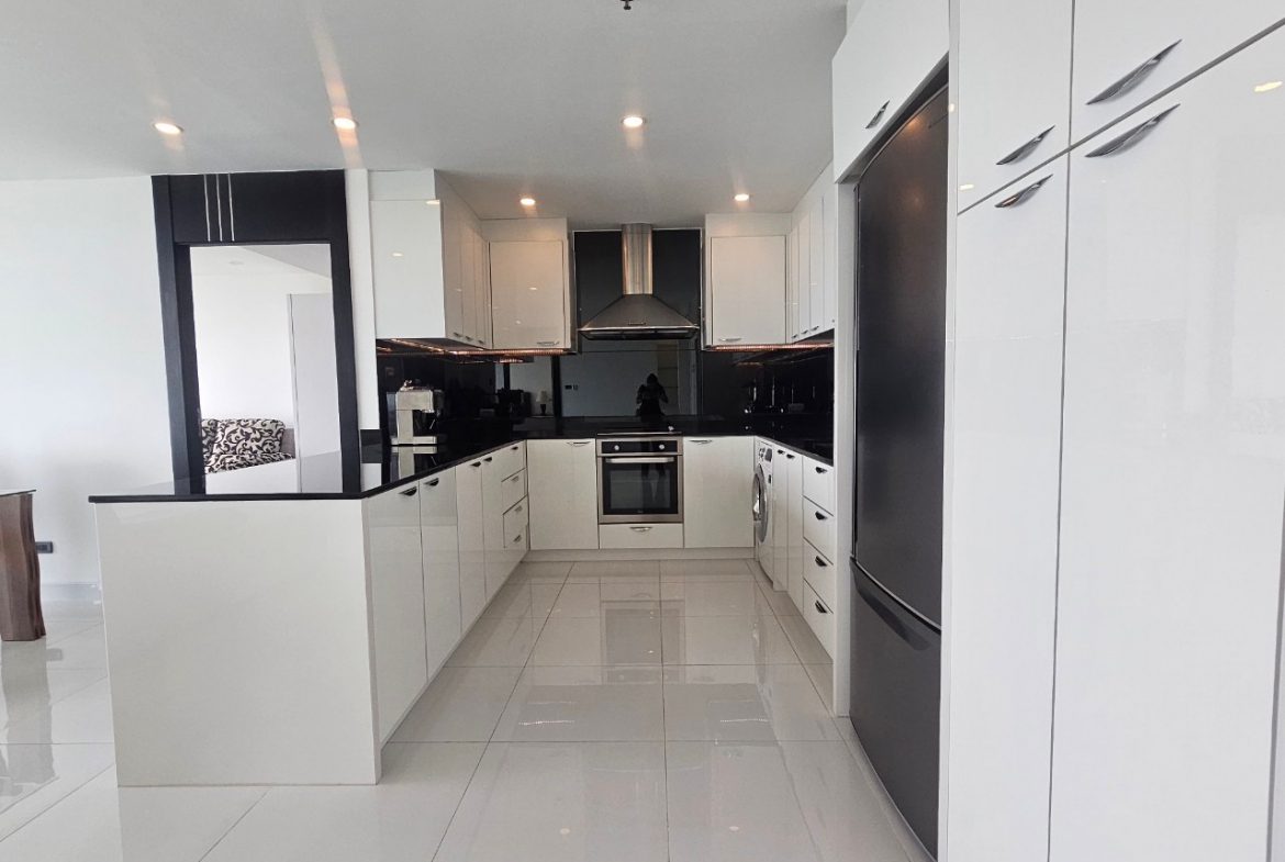 Amari Residences Pattaya 3br 132sqm 11