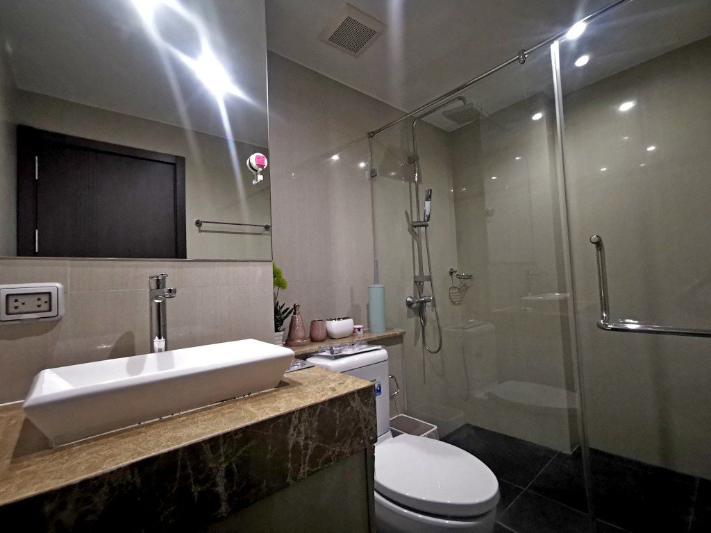 The Place Condominium 2br 68