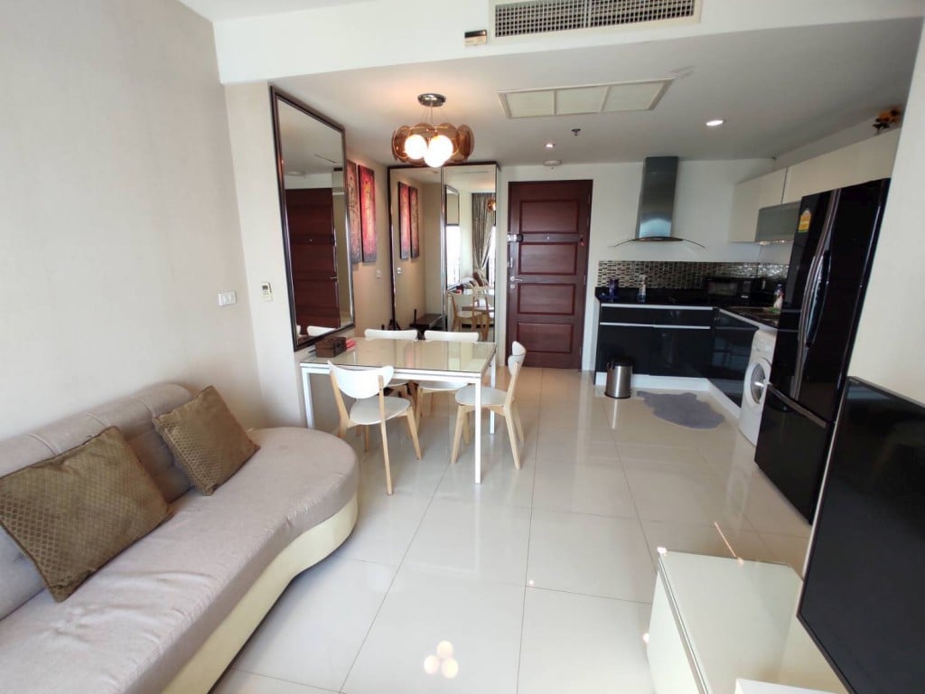 The Axis Condo 2br 62sqm 1