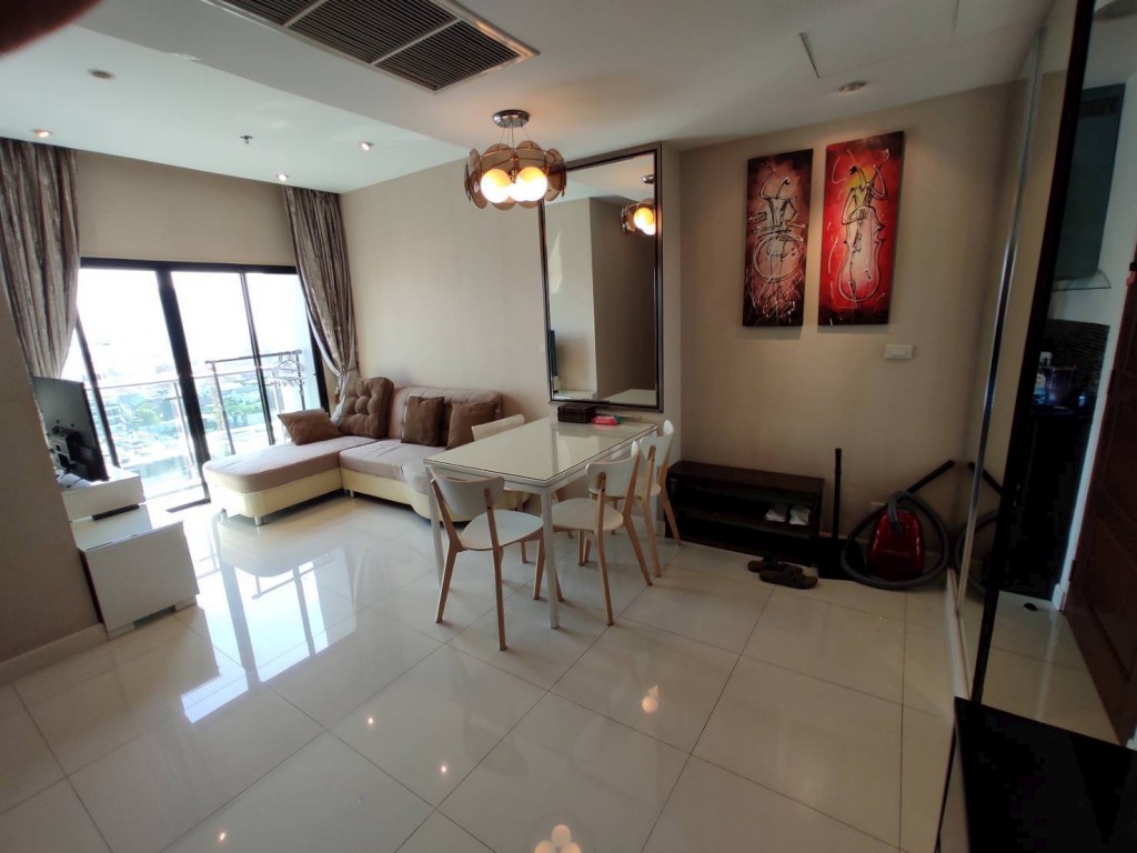 The Axis Condo 2br 62sqm 2