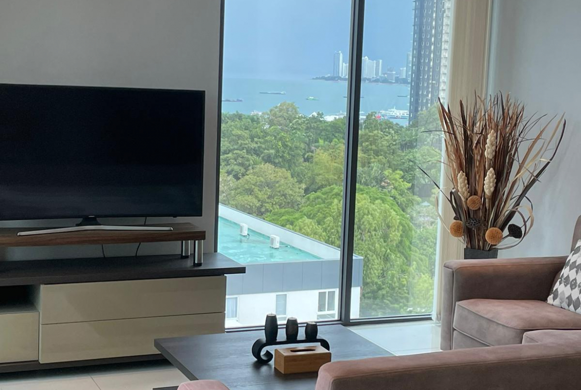 The Point Pratumnak 2br 88