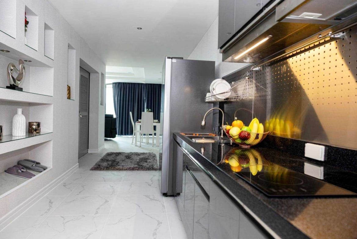 Tropicana Condotel 1br 80