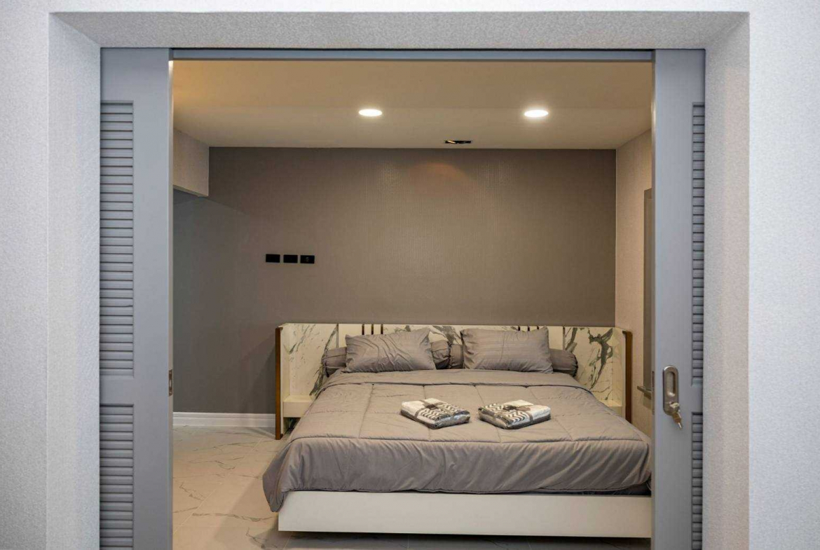 PTC24530_19 Tropicana Condotel 1br 80