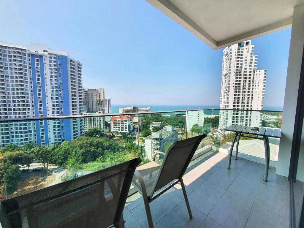 The Point Pratumnak 2br 85