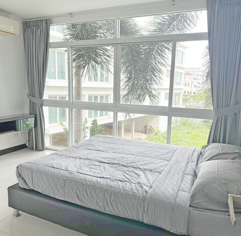 South Beach Pattaya 2br 72sqm 8