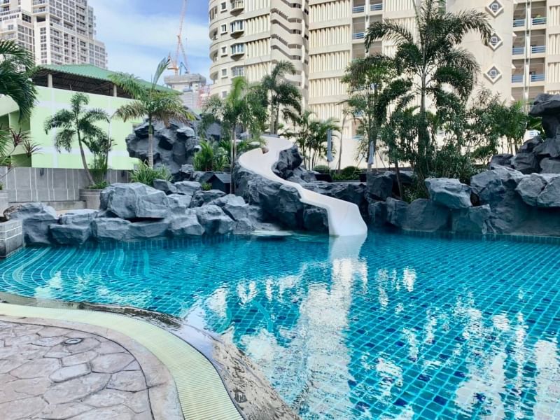 The Cliff Pattaya 1br 69
