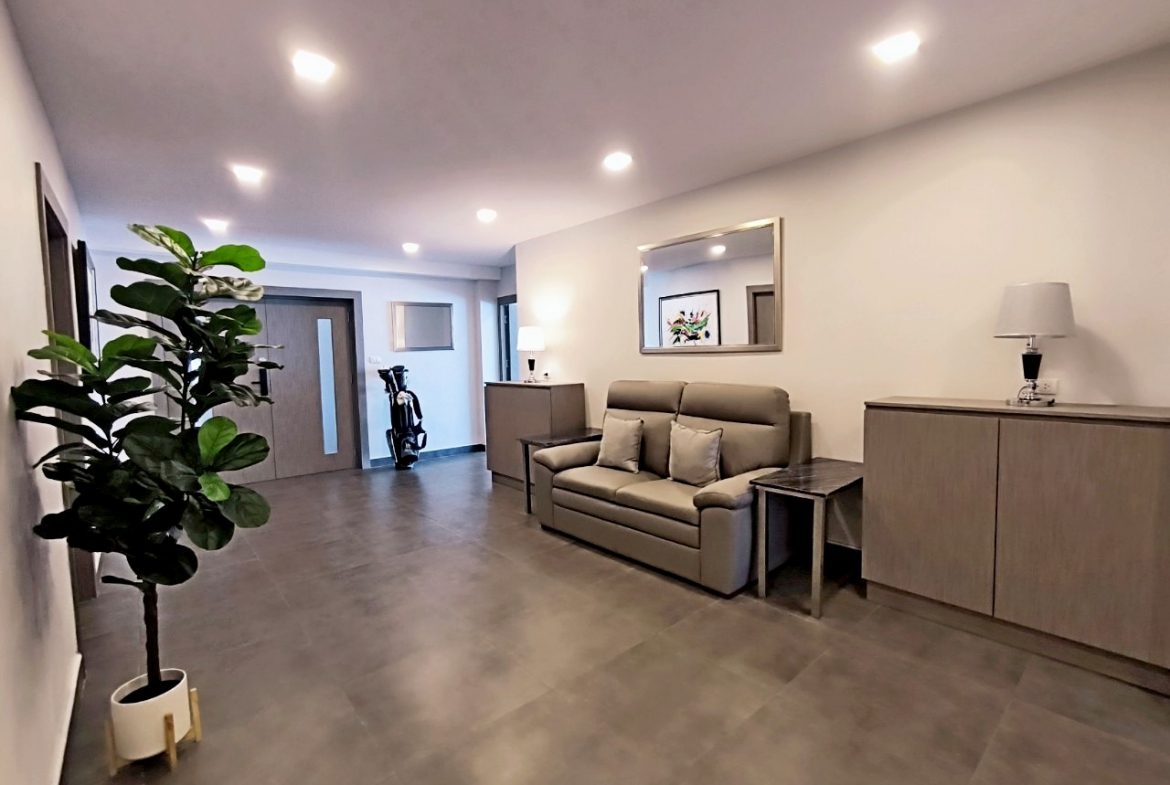 PTC24989_43 Tudor Court 4br 455sqm 14