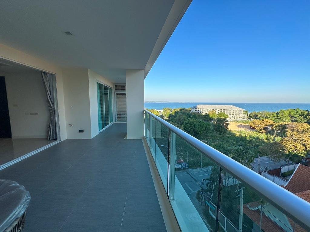 The Elegance@cozy beach 1br 180sqm 2