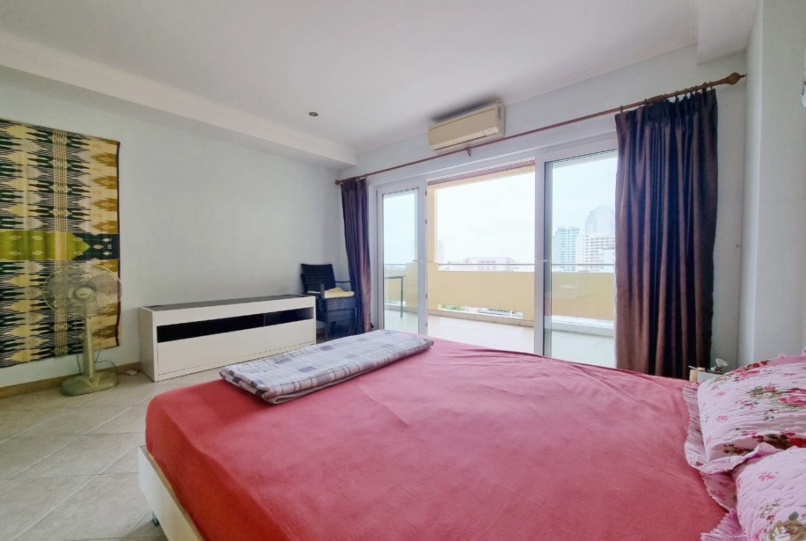 View Talay Residence 5 2br 184sqm 16