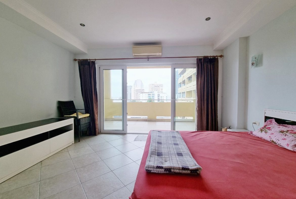 View Talay Residence 5 2br 184sqm 17