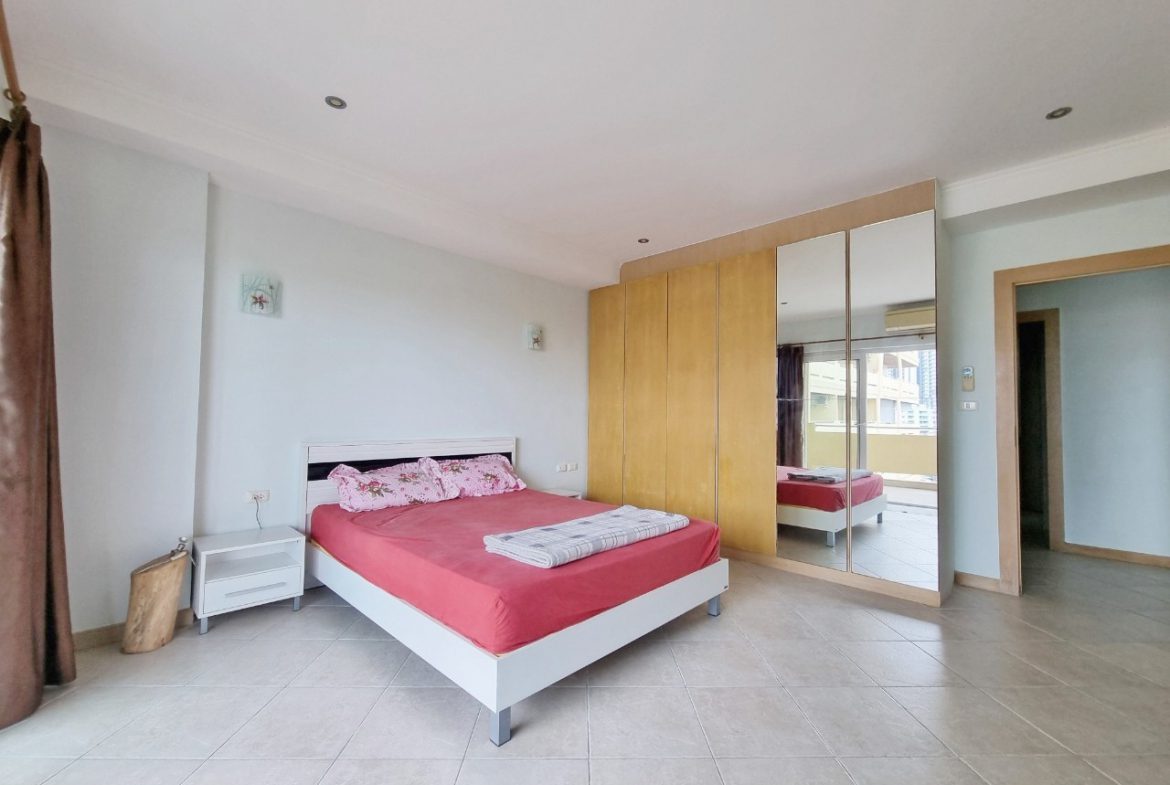 View Talay Residence 5 2br 184sqm 19