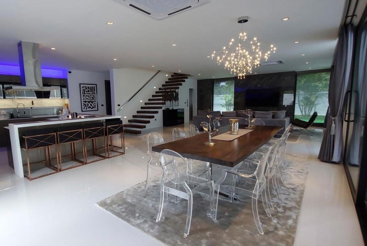 Без комплекса 6br 750sqm 18