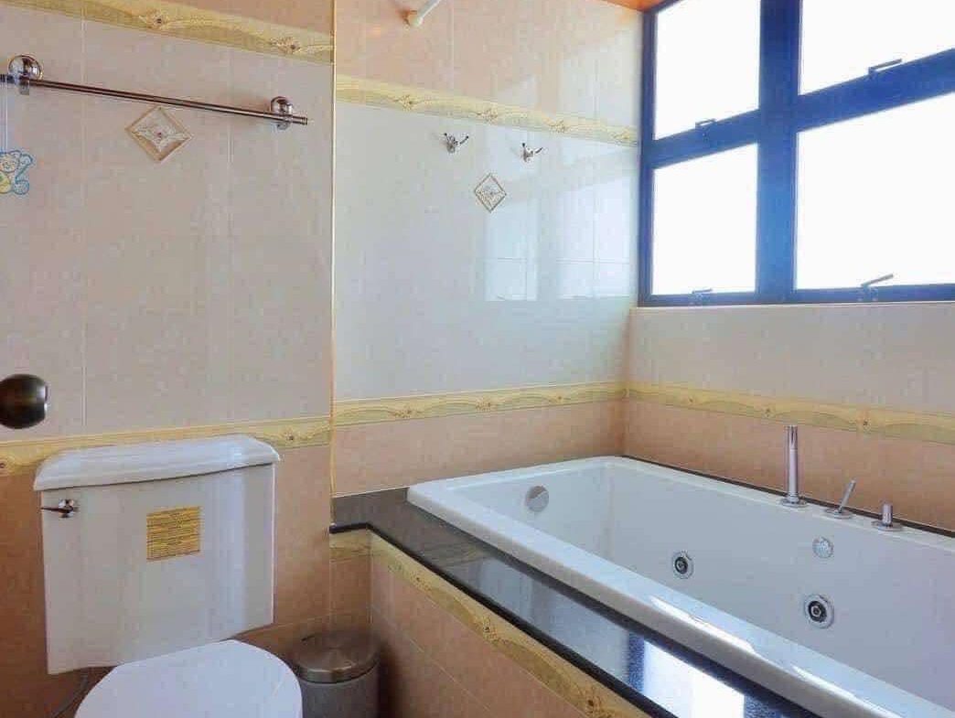 Royal Cliff Condominium 2br 189sqm 15