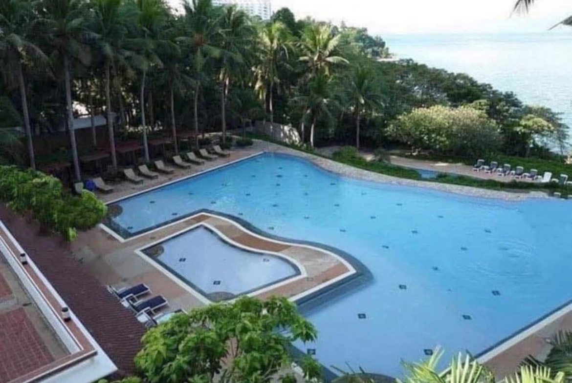 Royal Cliff Condominium 2br 189sqm 4