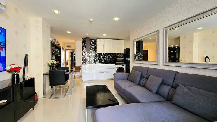 Art on The Hill br 50sqm 2