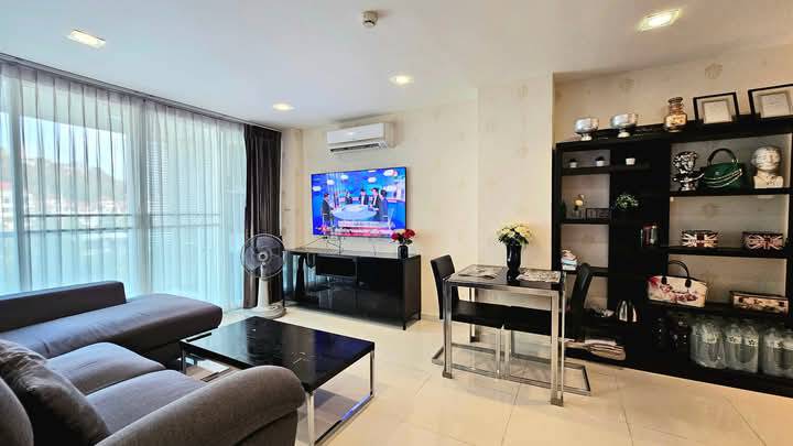 Art on The Hill br 50sqm 3