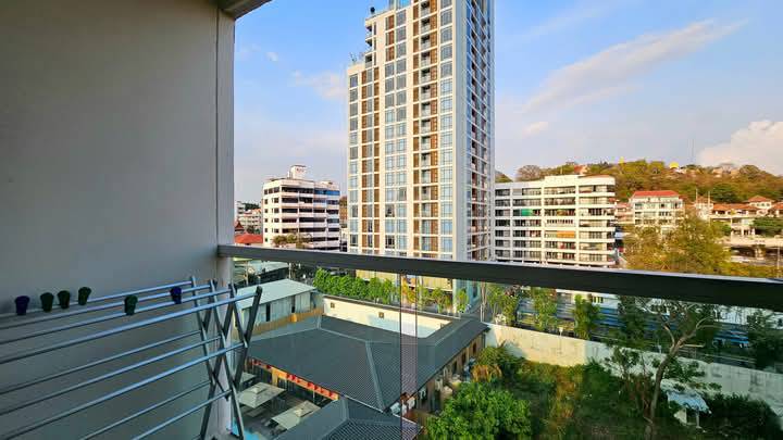 Art on The Hill br 50sqm 6