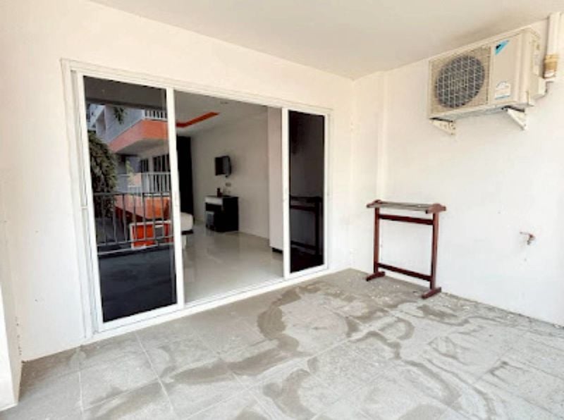 New Nordic Suites 3 1br 42sqm 4