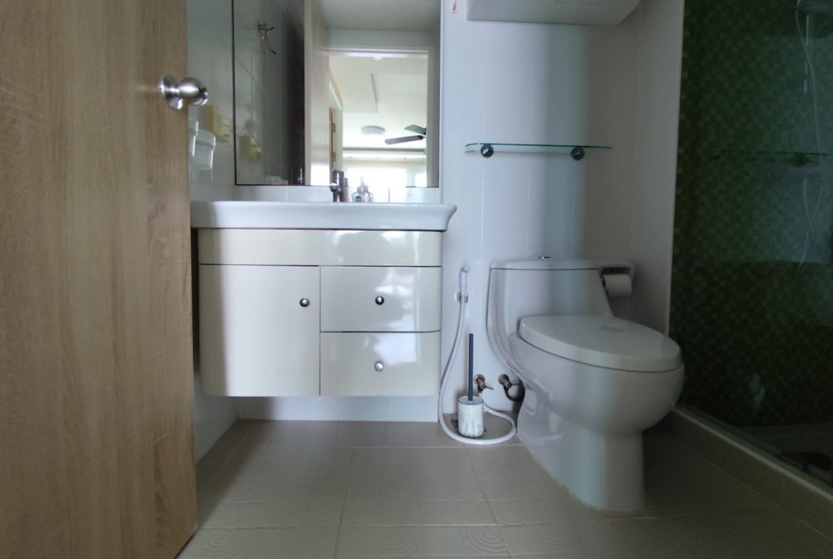 Estanan Condo Pattaya br 41