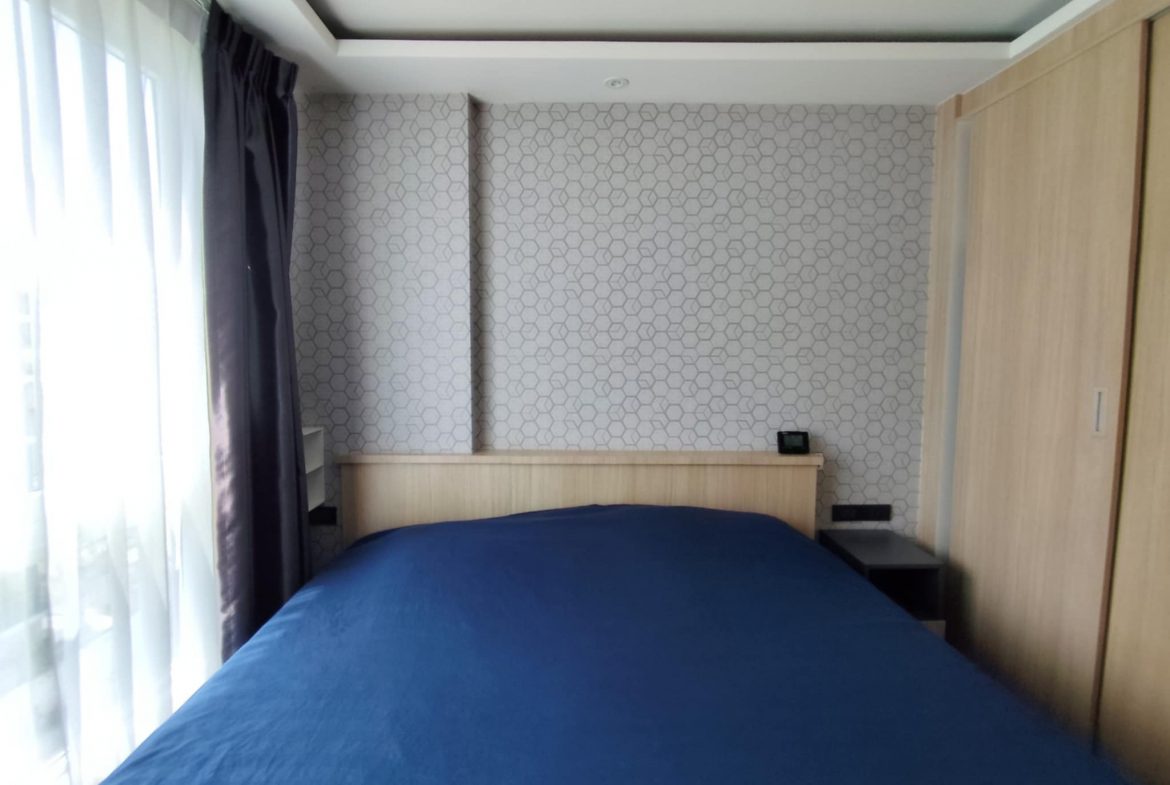 Estanan Condo Pattaya br 41