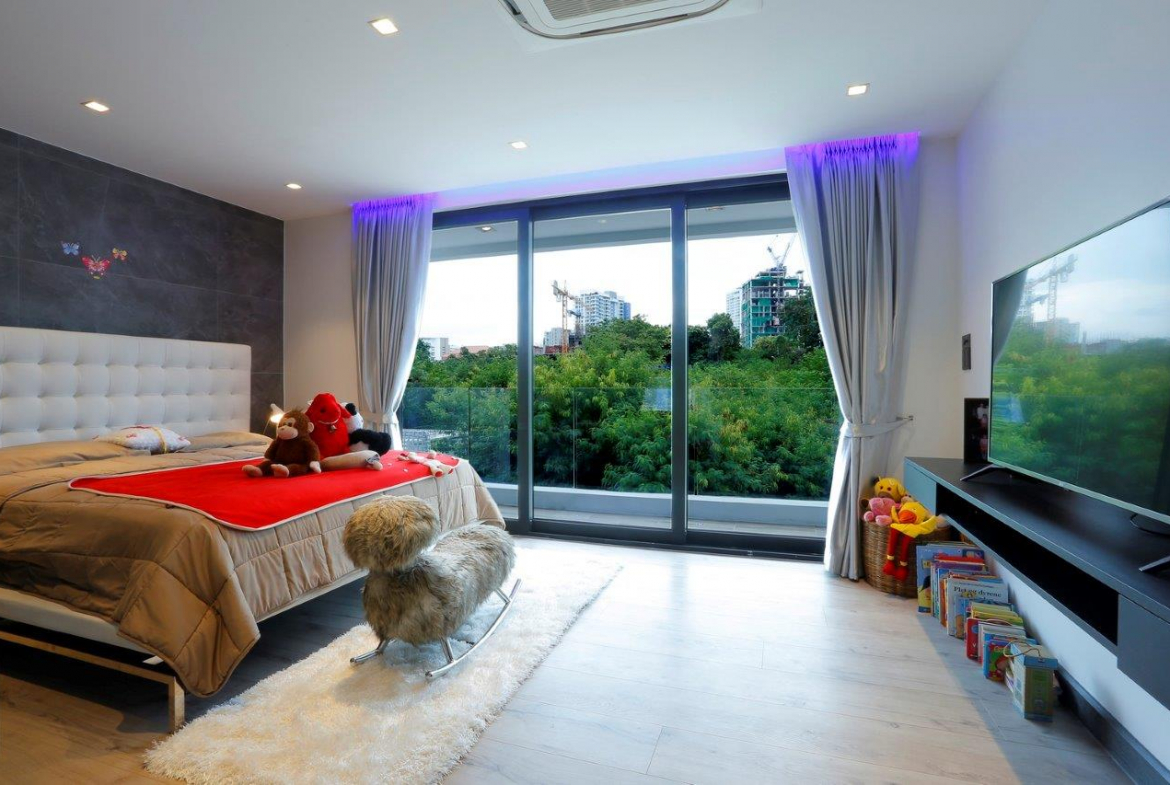 Без комплекса 6br 750sqm 19