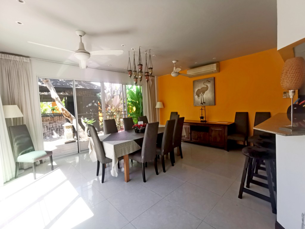 Без комплекса 5br 804sqm 12