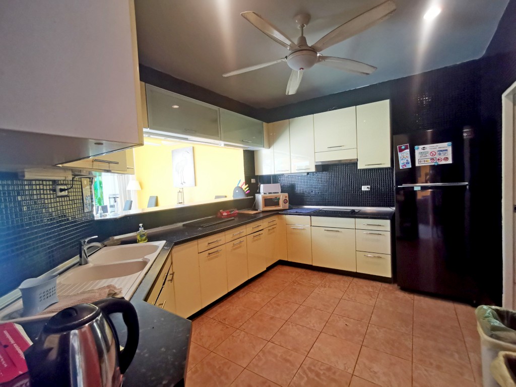 Без комплекса 5br 804sqm 15