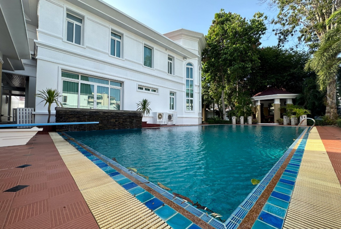 PTH24639_37 Без комплекса 10br 1712sqm 7