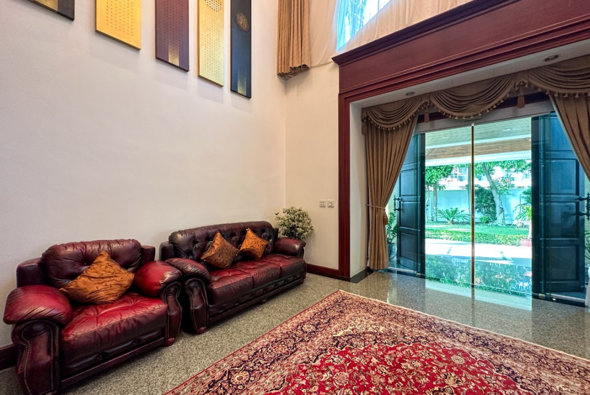 PTH24639_41 Без комплекса 10br 1712sqm 11