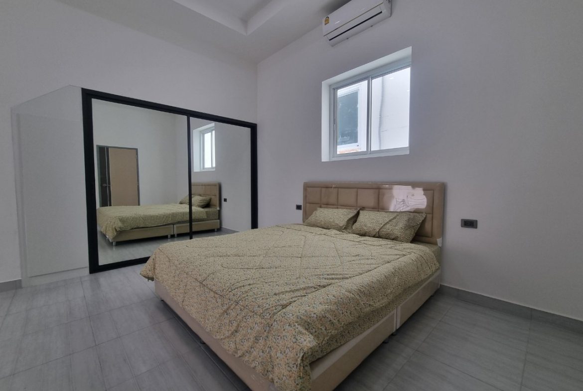 Без комплекса 6br 585sqm 16