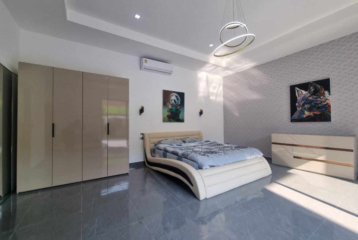 Без комплекса 6br 585sqm 20