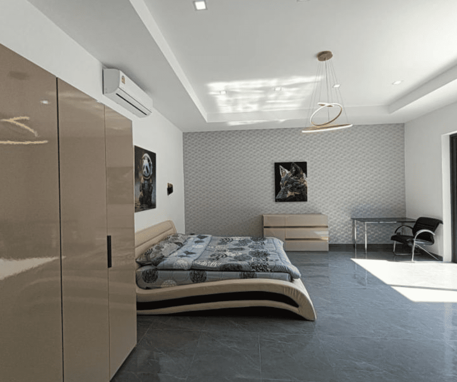 Без комплекса 6br 585sqm 12