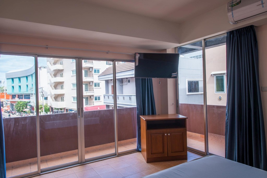 Без комплекса 12br 480sqm 16