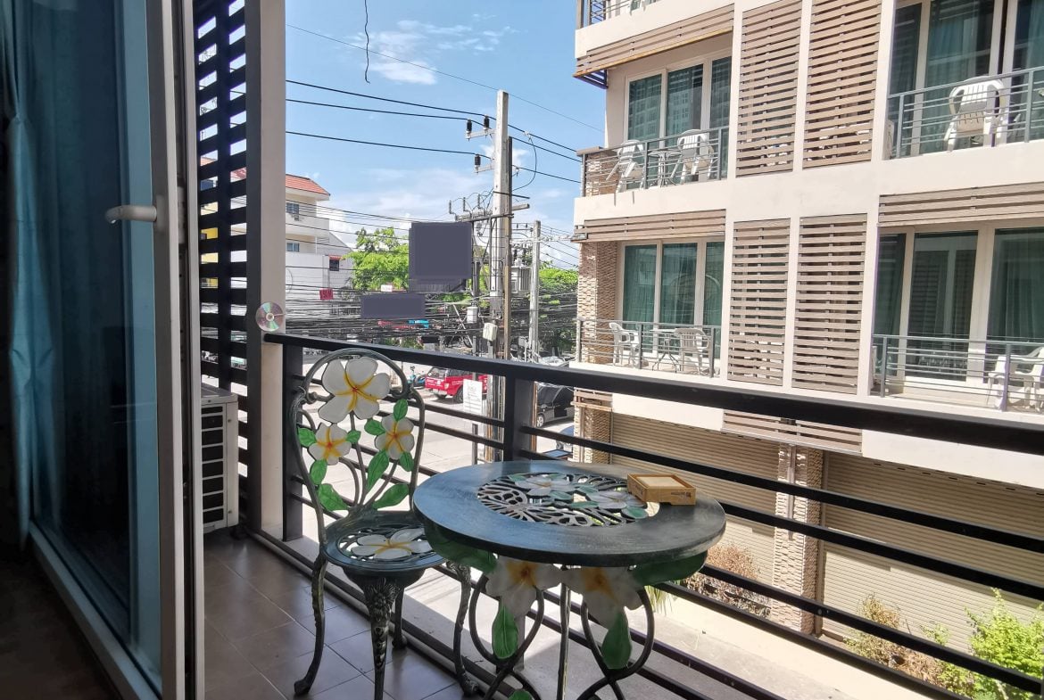 Без комплекса 9br 384sqm 16