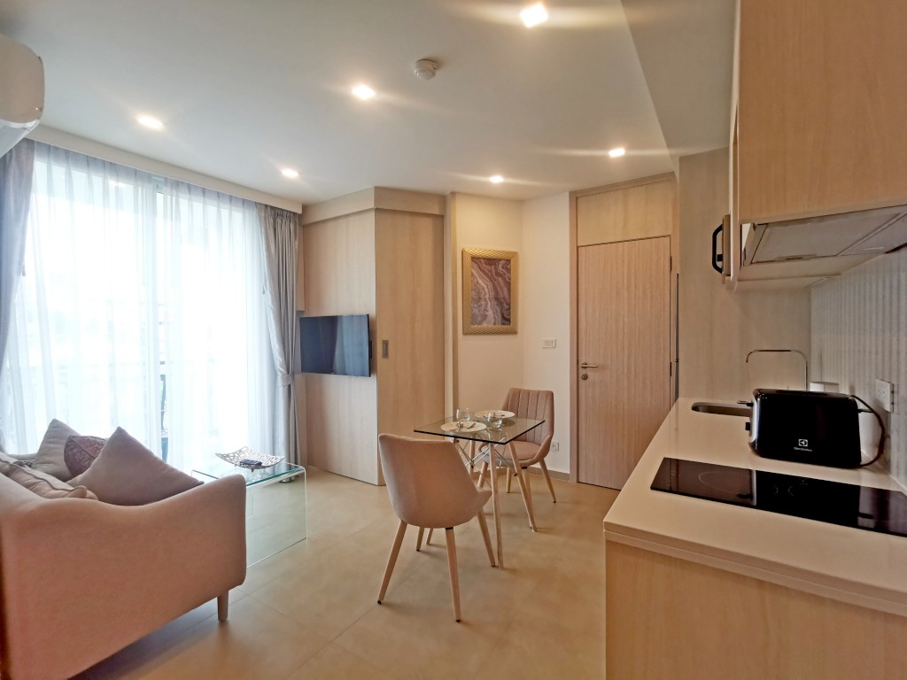 Olympus City Garden 2br 40sqm 1