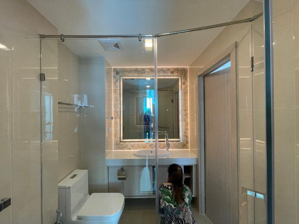 Olympus City Garden 1br 25