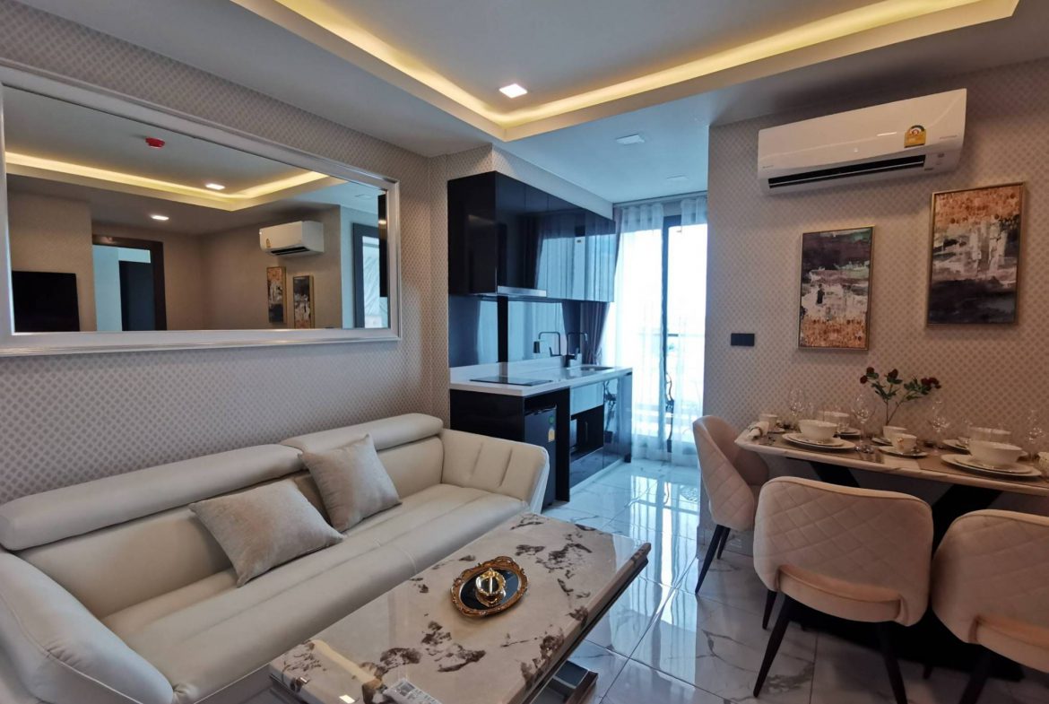 Arcadia Millennium Tower 2br 40