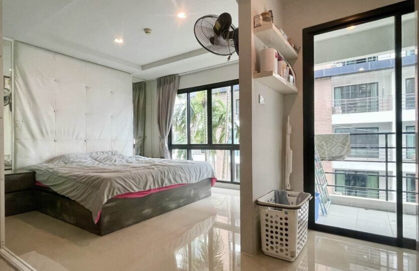 Deblue sky condo 1br 45sqm 12
