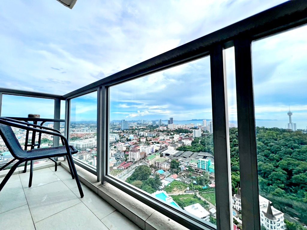 Unixx South Pattaya 2br 62sqm 2