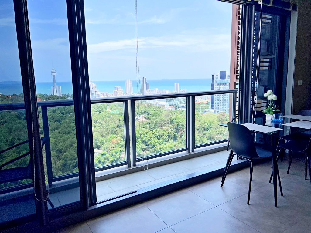 Unixx South Pattaya 2br 62sqm 3