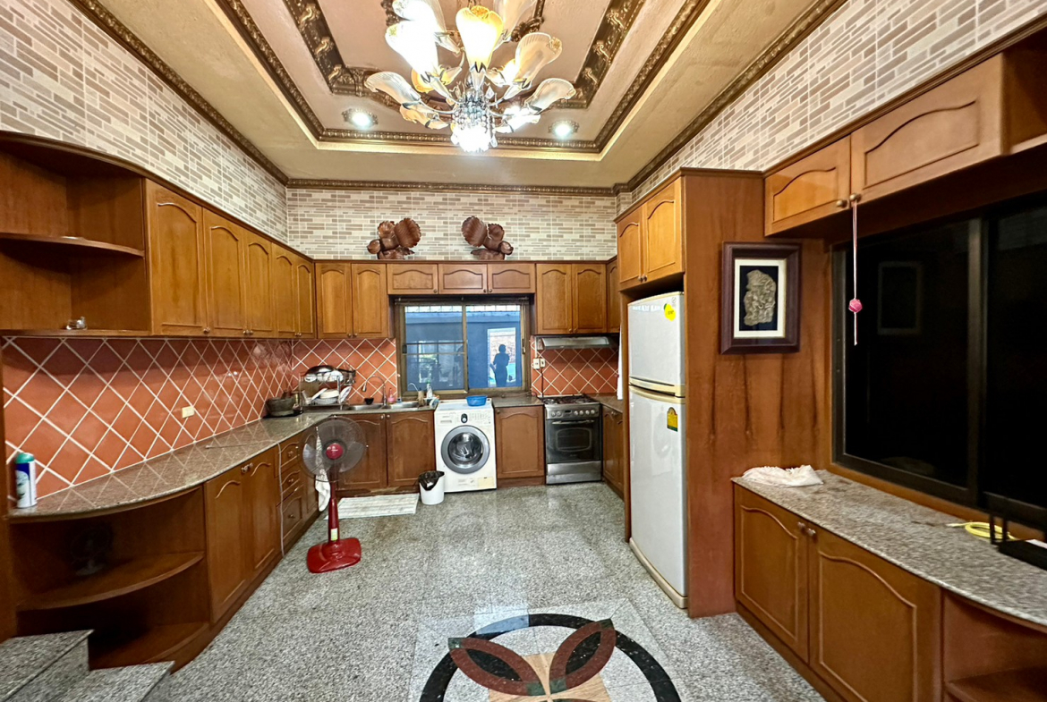 Без комплекса 6br sqm 12