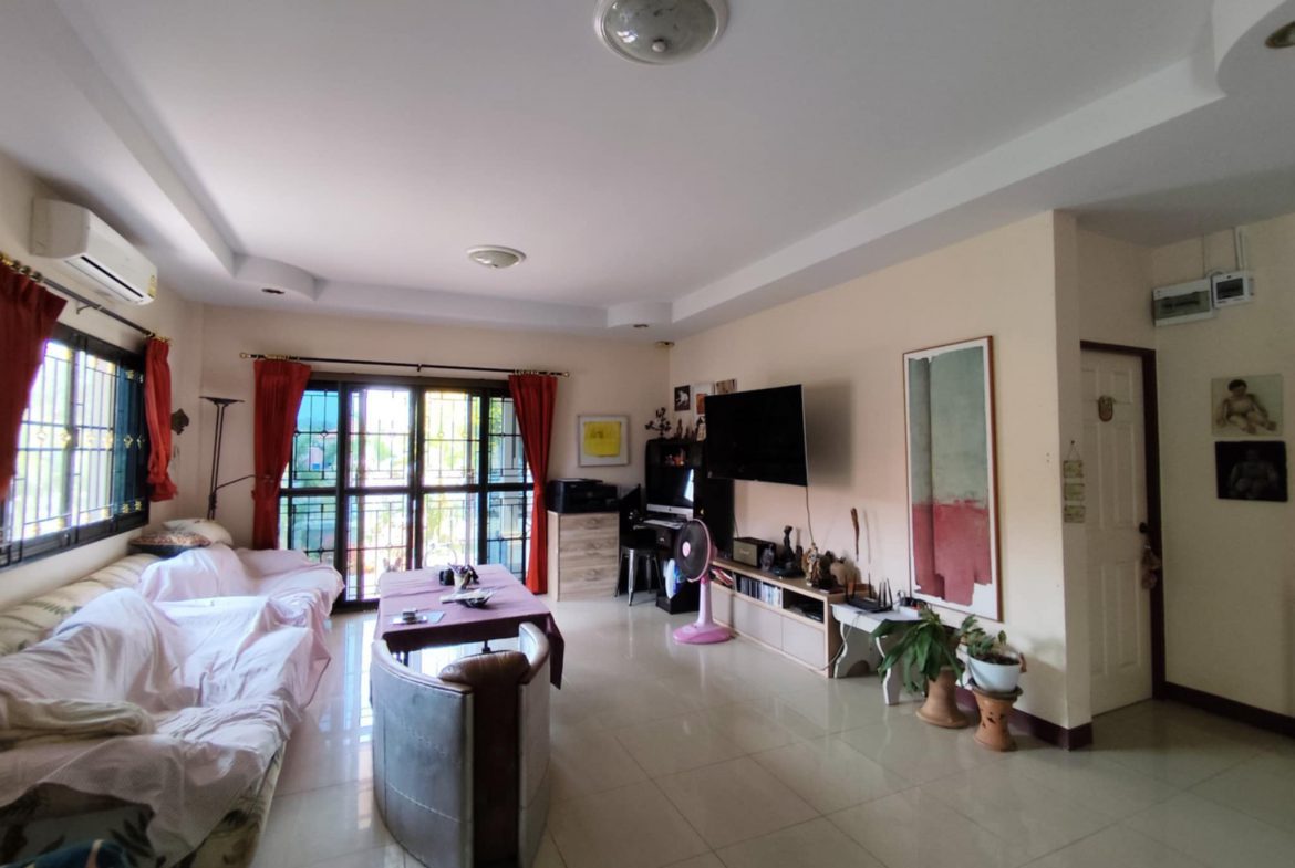 Pob Choke Garden Hill 2br 180sqm 12