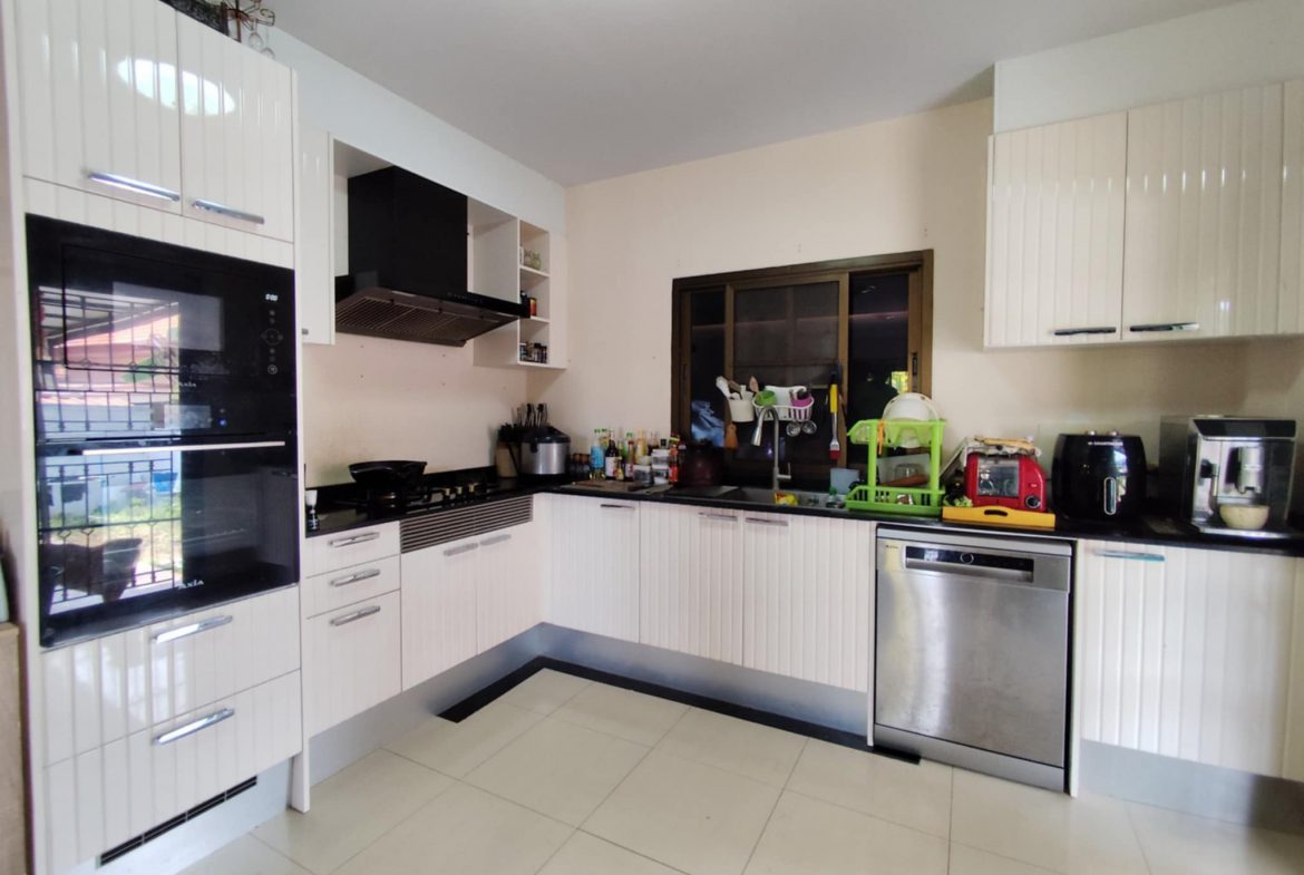 Pob Choke Garden Hill 2br 180sqm 10